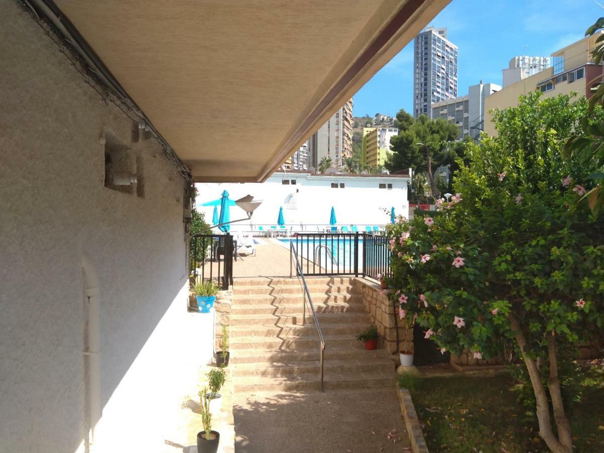 Mirror Apartment in Rincon de Loix Benidorm Extérieur photo